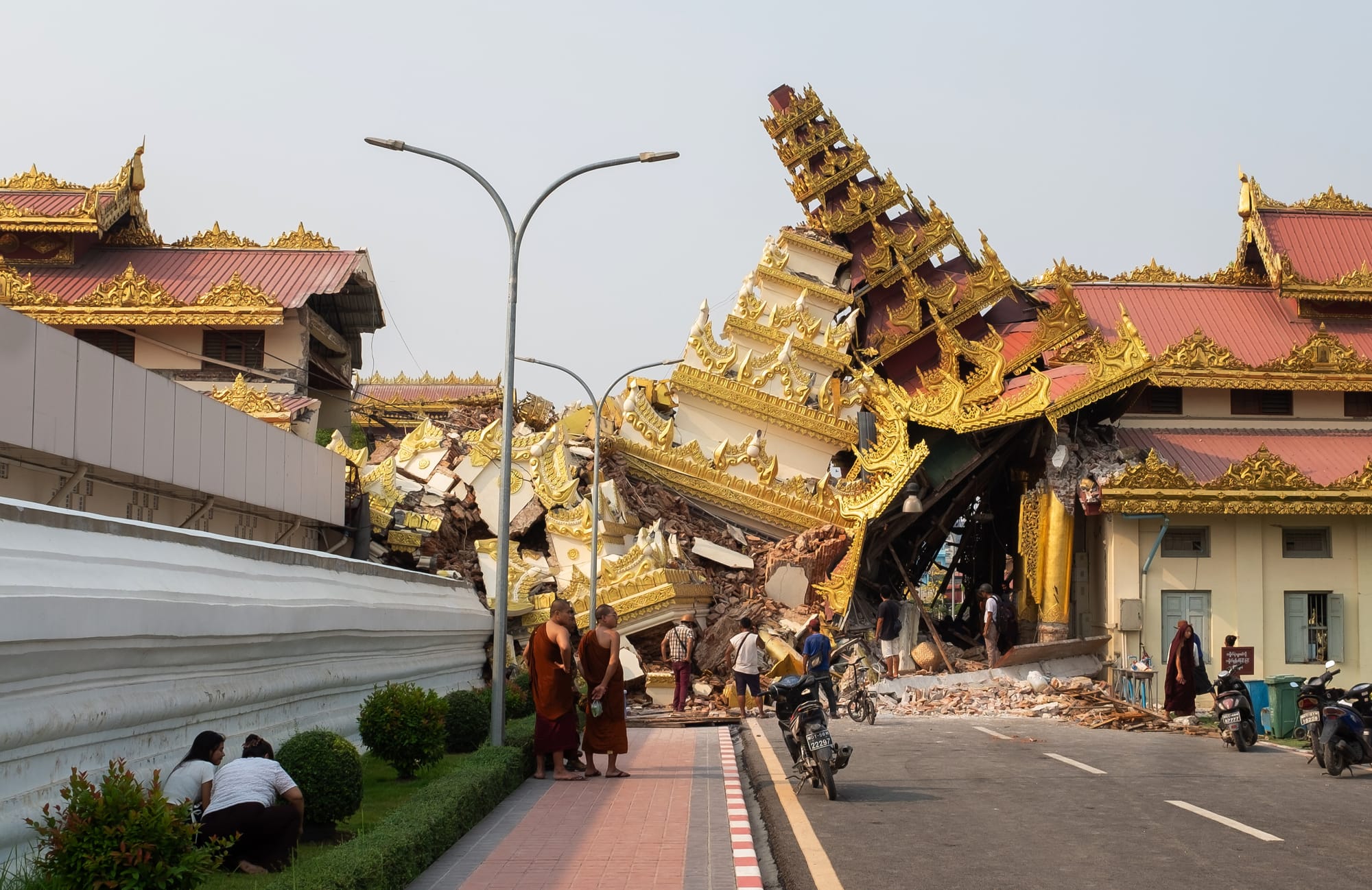 Myanmar Earthquake: Over 1,700 Dead as Rescue Efforts Intensify
